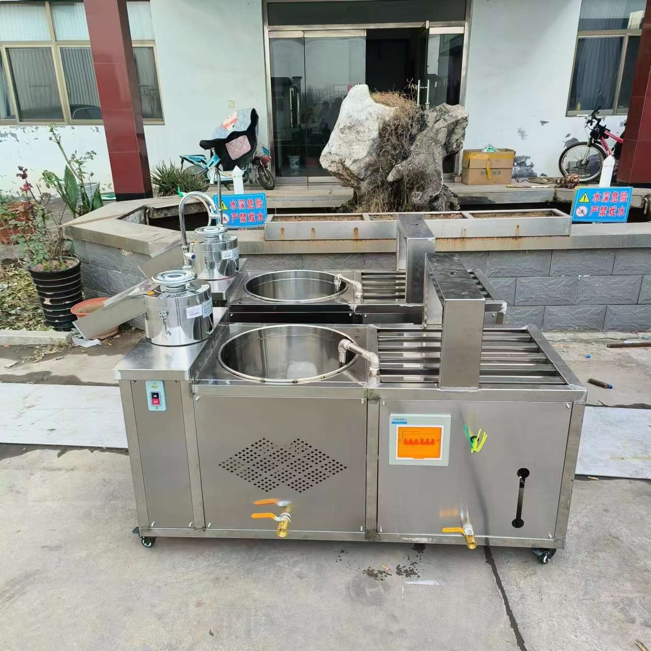 全自动豆腐机和多功能豆腐机多少钱豆制品设备山西地区厂家