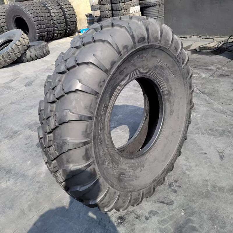1500-21越野车炮车重型运输卡车尼龙真空工程机械轮胎