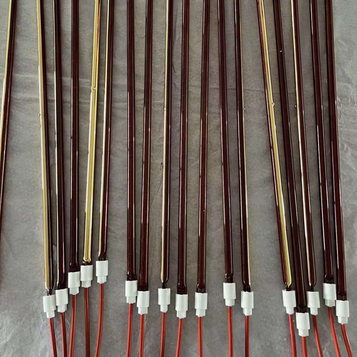 耐高温圆形瓷头红外线加热管 红宝石半镀金加热管 短波卤素加热管
