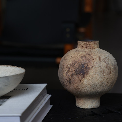 形上冯哲元灼烧石榴瓶粗陶花器香氛蜡烛居家玄关台面诧寂风摆件