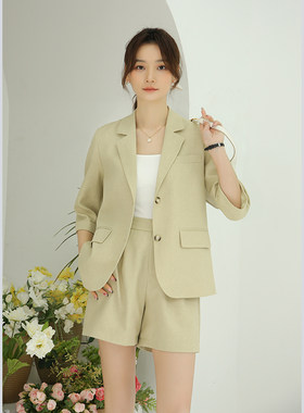 奈格薇儿小个子防晒西装外套女夏2024新款休闲通勤七分袖短裤套装