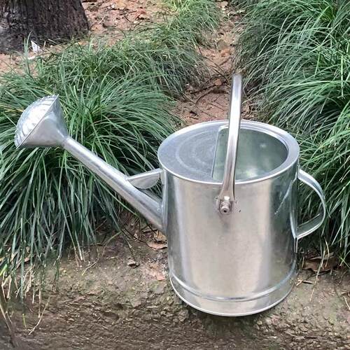 洒水壶大容量家用浇花壶农用浇菜水壶汽车鸭嘴型加水壶长嘴加油壶
