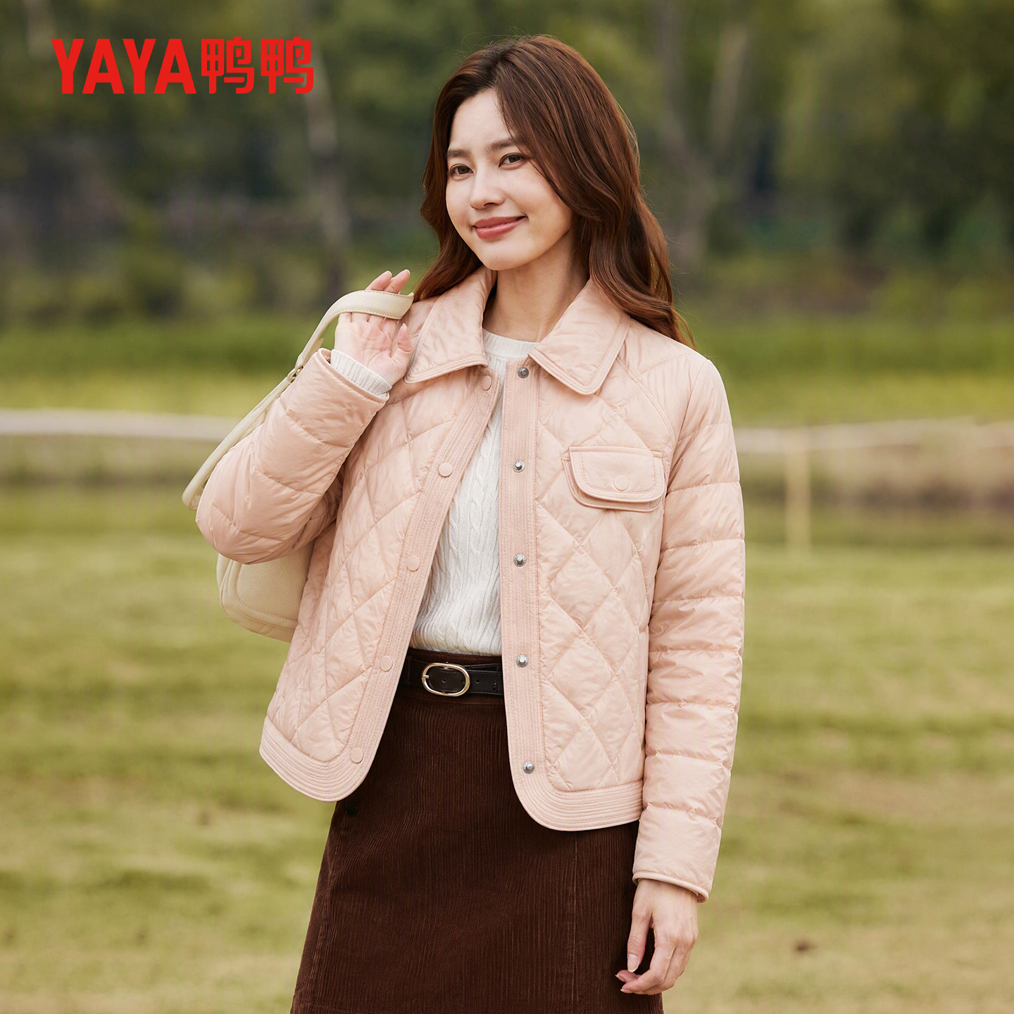 鸭鸭潮流羽绒服女高级感外套优雅大方显瘦保暖日常出行女士上衣