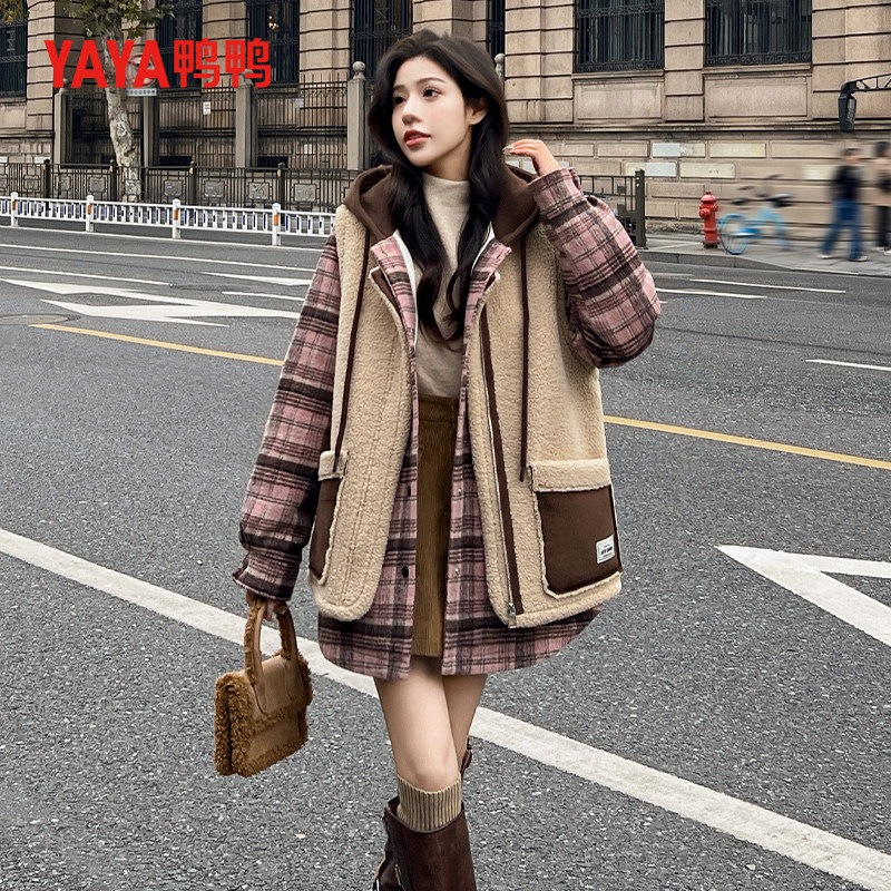 鸭鸭潮流羽绒服女利落剪裁羽绒外衣上身不臃肿女装逛街保暖上衣