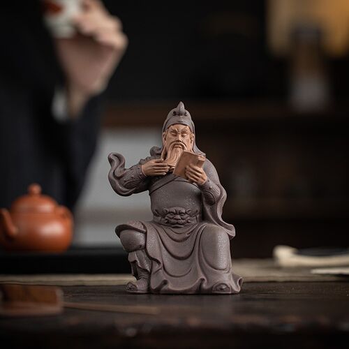 中式紫砂人物关羽关二爷摆件看书关公夜读春秋书房博古架装饰摆设