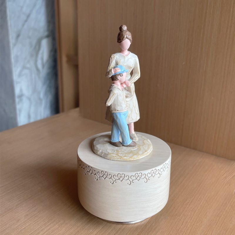 妈妈儿子旋转音乐盒复古八音盒创意有意义的母亲节礼物送妈妈生日