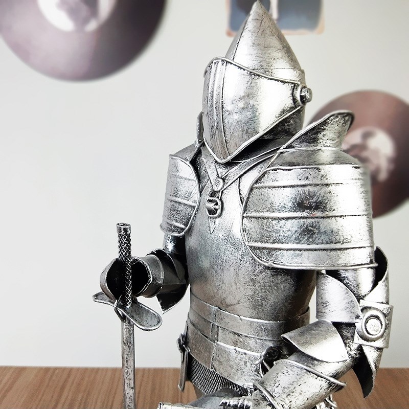 欧式中世纪罗马盔甲人士兵金属模型道具复古铁皮武骑士工艺品摆件