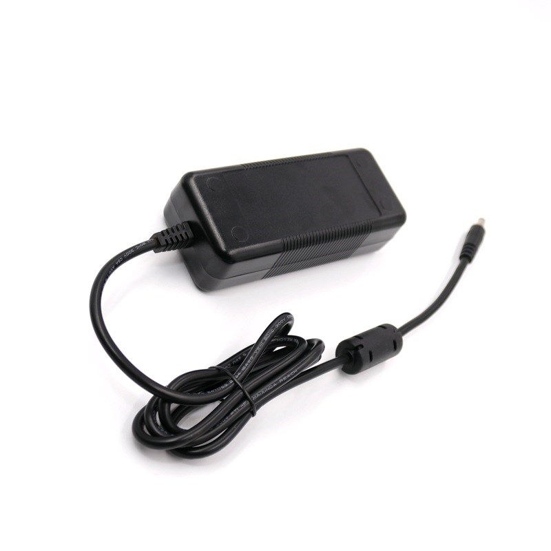 12V 5A 电源适配器 LED灯带灯条招牌灯箱 驱动器稳压 按摩器电源