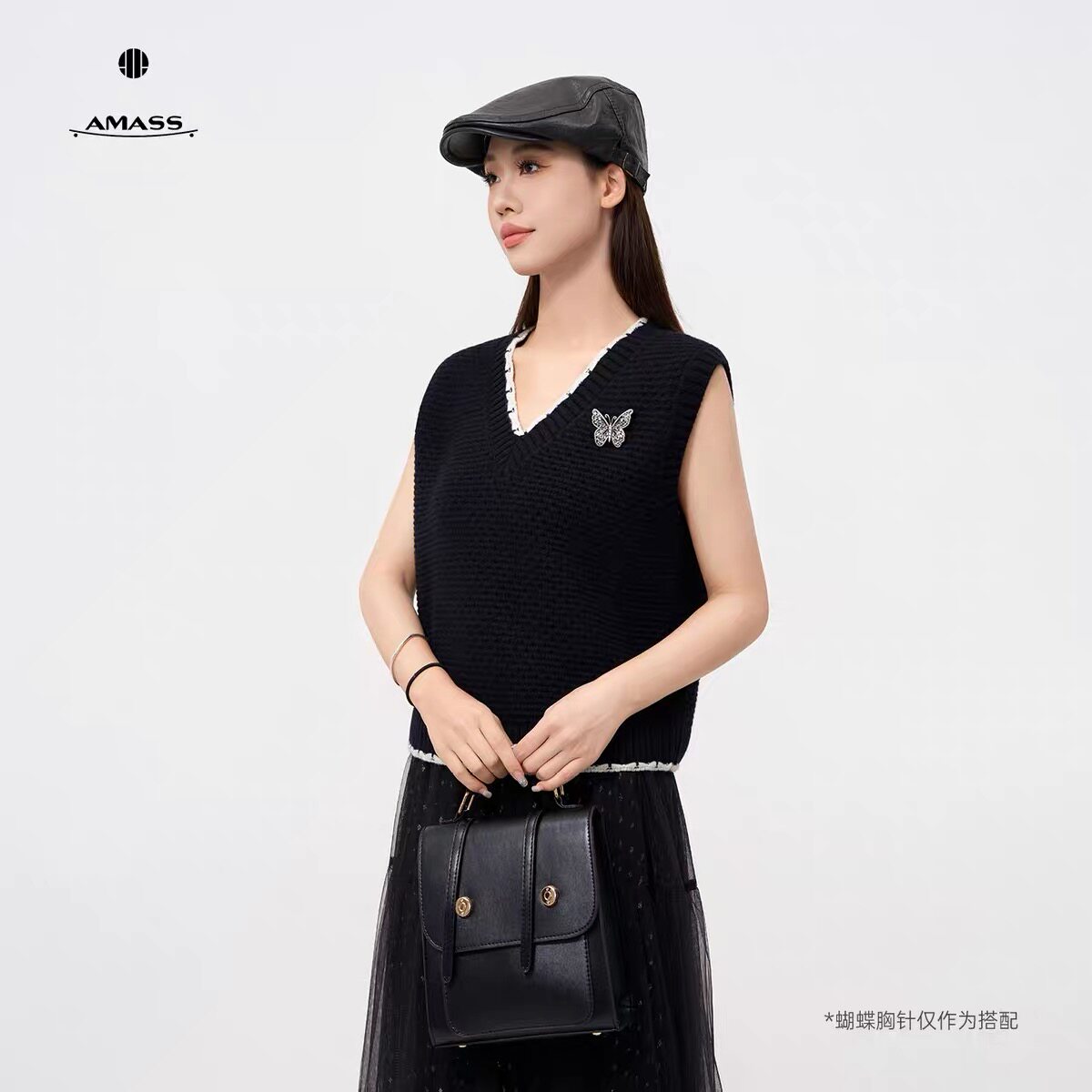 阿玛施时尚百搭纯色学院风V领宽松无袖套头针织衫538174-7T15111