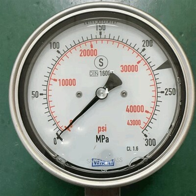 德国WIKA威卡PG23HP-S.100不锈钢充油超高压压力表量程300MPA现货