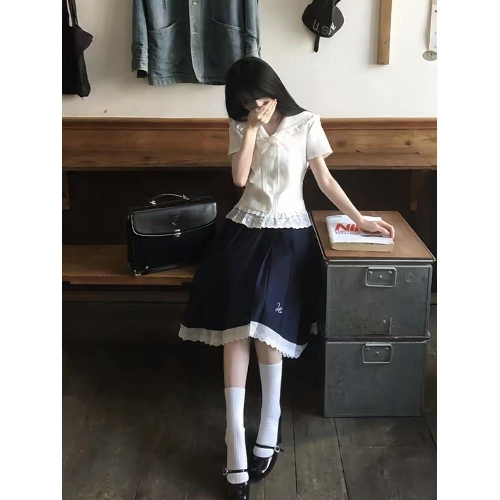 【雪礼】日系学院风白色蕾丝边衬衫+百褶半身清楚系白开水套装女