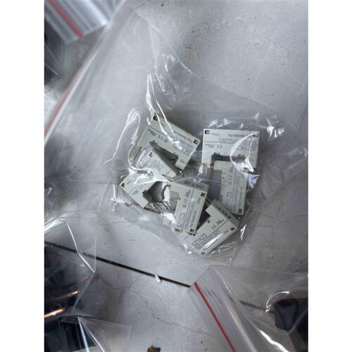 正品富士交流接触器SK12A-210底座BZ0LRK12AA 触点SZ1FA11 SZ1KZ3