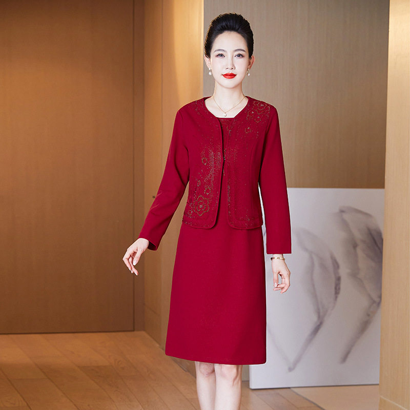 秋季新款气质修身婚礼妈妈装两件套百搭纯色通勤中长款中年女装