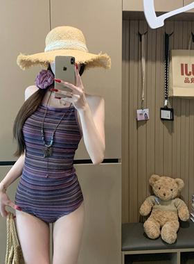 紫色超有韵味儿吊带露背连体泳衣女小胸聚拢纯欲辣妹露背沙滩海边