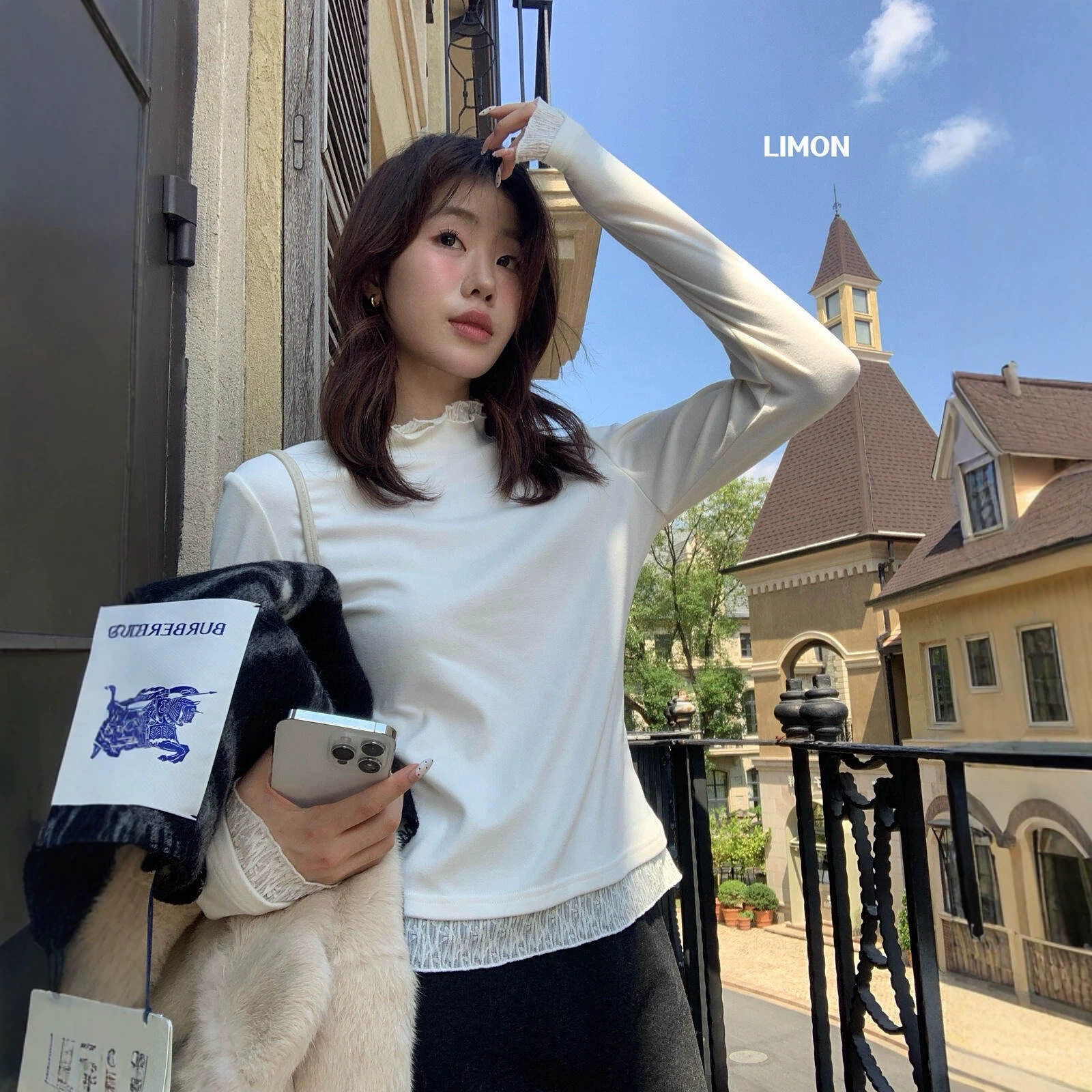 柠檬绿茶秋冬时尚德绒螺纹蕾丝拼接修身显瘦半高领长袖小衫11559