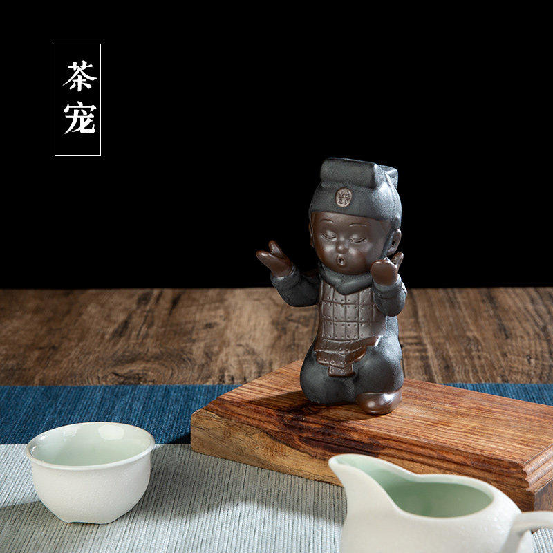 陕西特色西安旅游纪念小礼品紫砂兵马俑茶宠笔架创意摆件送老外