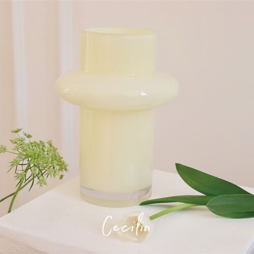 Cecilia 法式奶油中古花瓶 琉璃色小众百搭居家插花玻璃艺术道具
