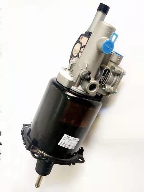 适配重汽豪沃a7离合器分泵总成助力缸T7H原厂助力器WG9725230042