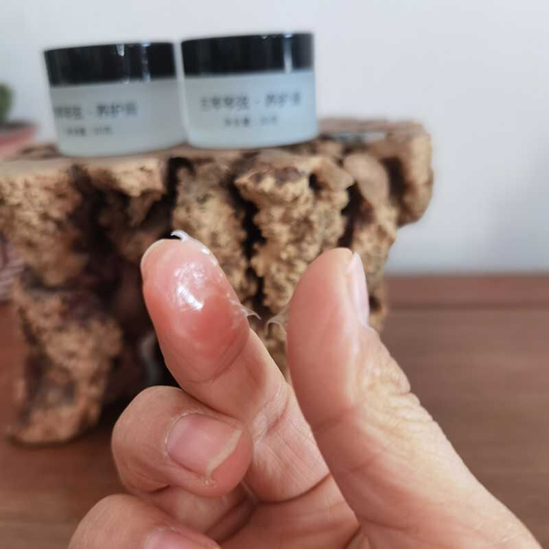 古琴护弦膏 秘制养弦膏 琴面护理油 擦琴布 琴弦降噪 缓解手涩图片