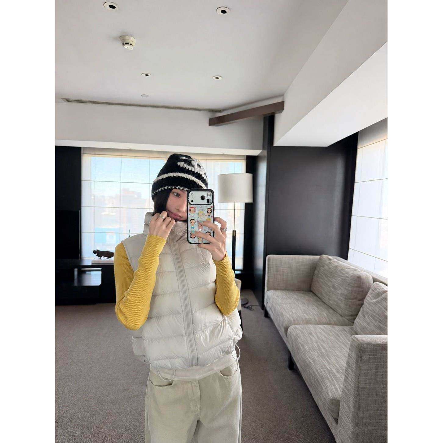 叠穿松弛温柔感短款棉服马甲收腰宽松显瘦棉衣上衣