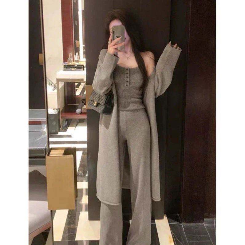 灰色开衫毛衣外套套装女秋冬季修身显瘦吊带背心针织阔腿裤三件套