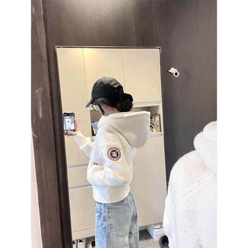 新款百搭个性高街美式复古卫衣潮秋冬外搭短款修身连帽开衫外套女