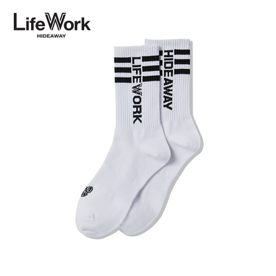 LIFEWORK HIDEAWAY字母长筒袜男女同款白色字母运动袜高筒袜潮袜