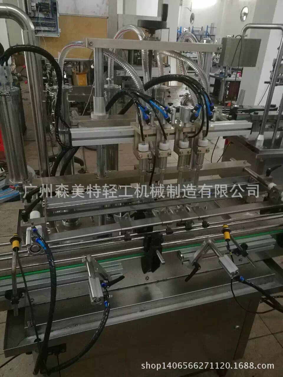 双头自动洗洁精灌装机自动沐浴露灌装双头自动洗衣液灌装机