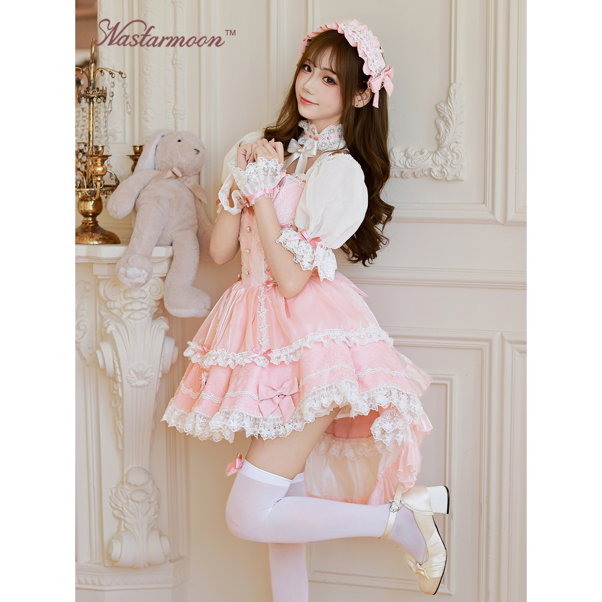 粉绒芭蕾lolita拖尾连衣裙COS