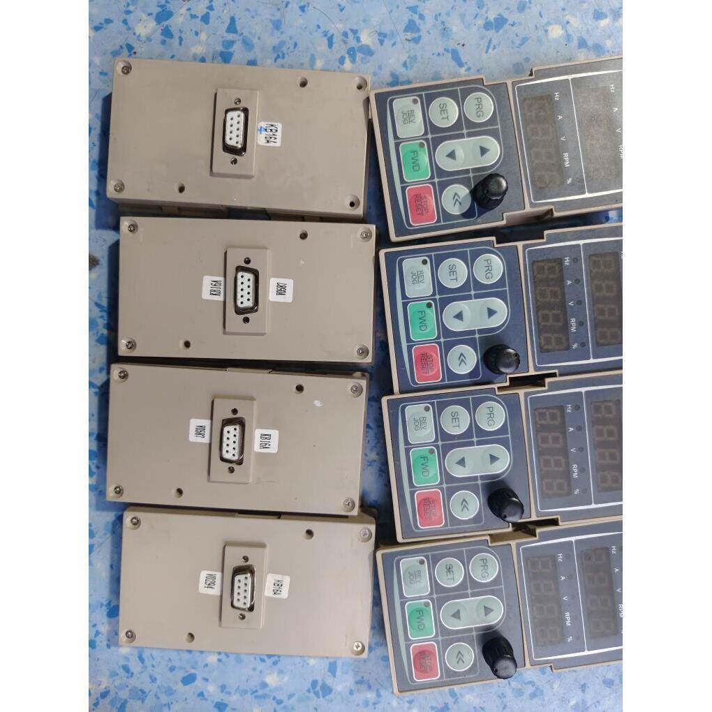 伟创变频器面板AC60AC70AC80。拆机功能包好。成色如图。