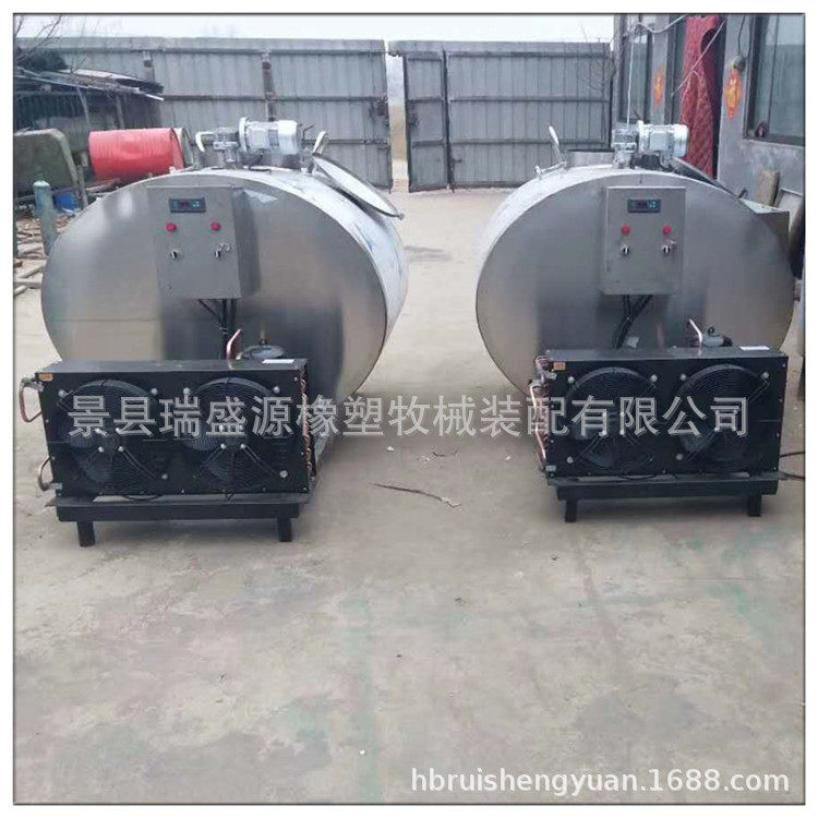 畜牧养殖业设备牛奶冷藏罐牛奶直冷式存牛奶罐牧场用品