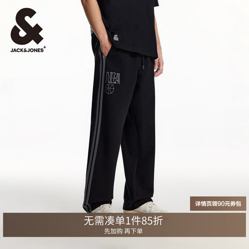 "1、功能性卖点: 2、版型卖点:宽松版型