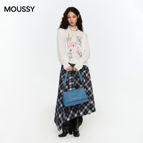 Moussy牛仔拼接翻盖腋下包