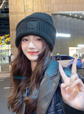 OVANCY宽松羊毛毛线帽女秋冬季大头围保暖针织帽显脸小堆堆护耳帽