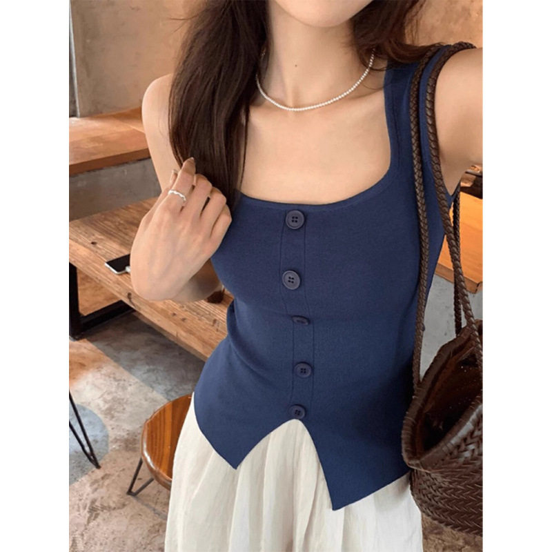 单排扣方领针织吊带背心女夏季设计感外穿修身别致绝美无袖小上衣