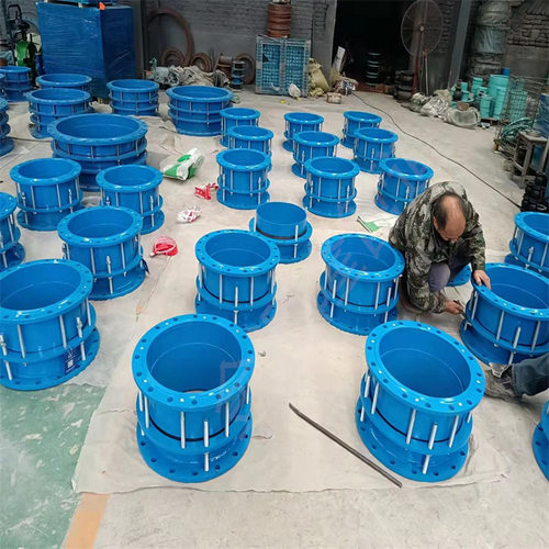 厂家批发S313钢制管道伸缩器 双法兰伸缩器标准