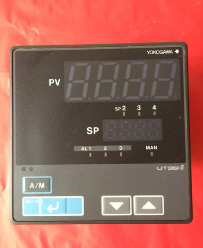 温控器/数字指示调节器UT351-20S3AC100-240VUT351