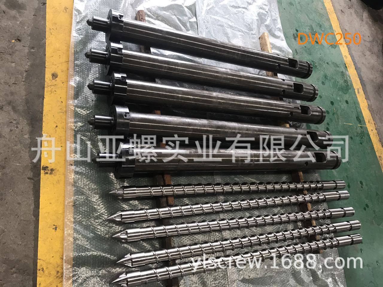 海天注塑机螺杆 螺杆SKD61 料筒合金厂 海天机螺杆料筒厂图片