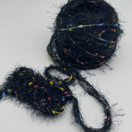 JiuJiu手混线【彩色的黑】俏皮百搭手工编织包包帽子围巾 DIY钩针