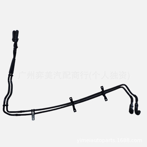 6608111589适用于极氪001 ZEEKR001进水管 排水管进出水管