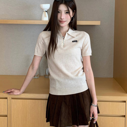 学院风羊毛POLO领修身针织衫女装
