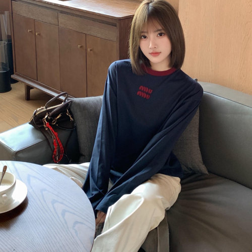 秋季深蓝拼接字母长袖T恤女装潮