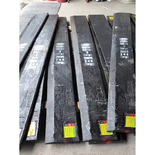 临流工龙工厦西工50装载机Nm500叉车板耐磨铲板洛阳钢前铲印刷