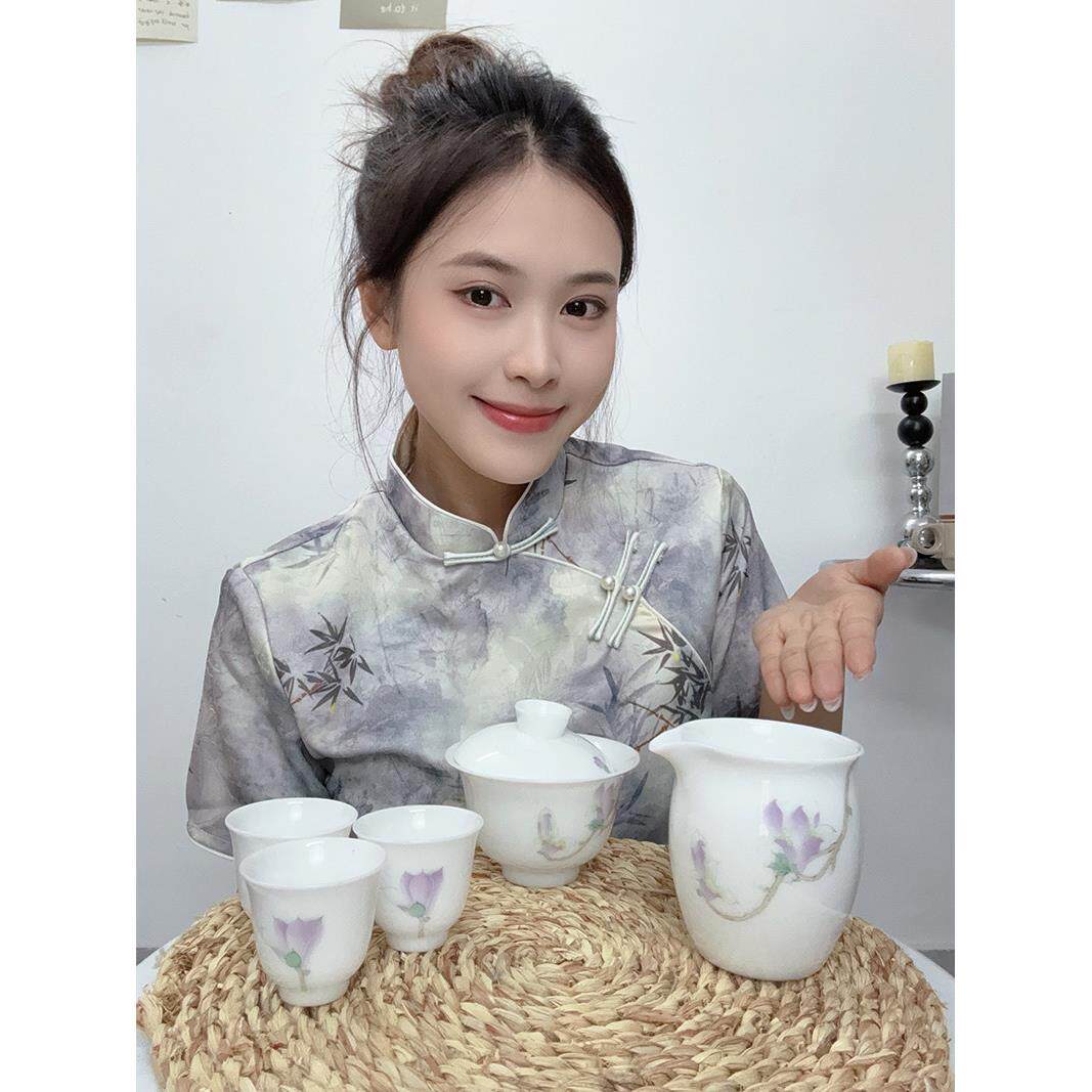 手绘玉兰盖碗茶杯套装家用陶瓷功夫茶壶套装礼品白瓷三彩茶碗