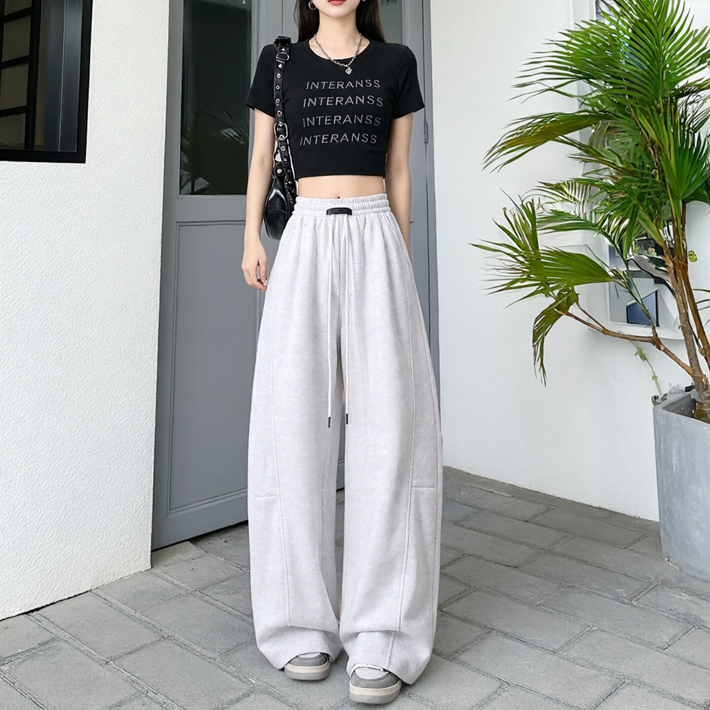白色大码弯刀裤女裤子春秋胖妹妹mm高腰宽松显瘦阔腿休闲运动卫裤