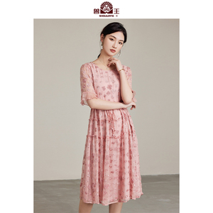 兽王高端绣花真丝连衣裙女年夏新款长裙收腰显瘦温柔气质茶歇