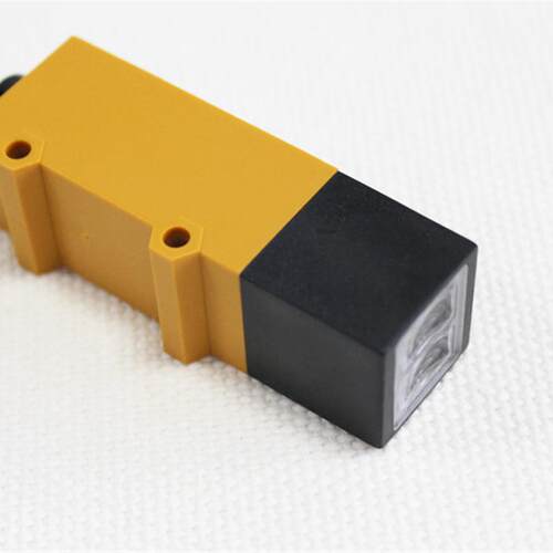 光电开关 E3S-DS30N1 NK N2 PK P1 P2 N12 P12 Y1 Y2漫反射感测器