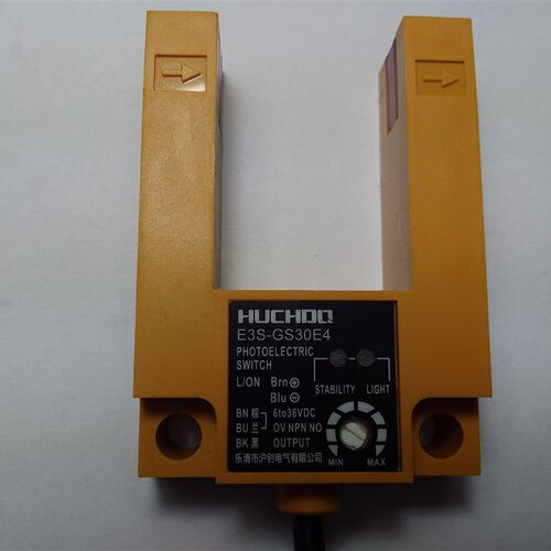 正品原装 槽形 光电开关 E3S-GS30E4 三线NPN常开