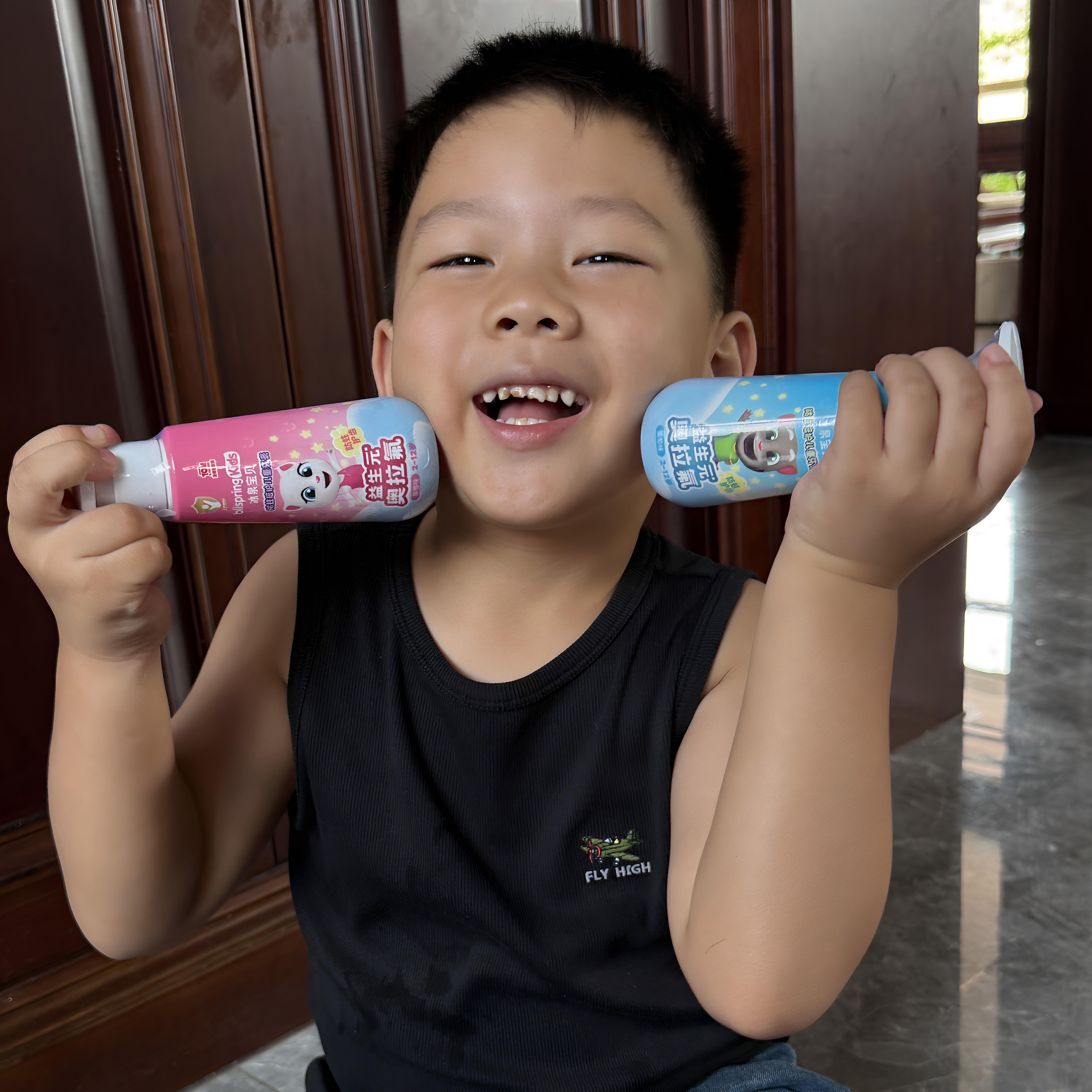 冰泉奥拉氟儿童牙膏按压式大容量牙膏