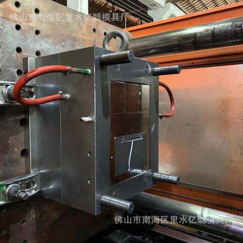 广州注塑模具加工pc塑胶阻燃abs外壳塑胶件包塑工厂路沿石模具